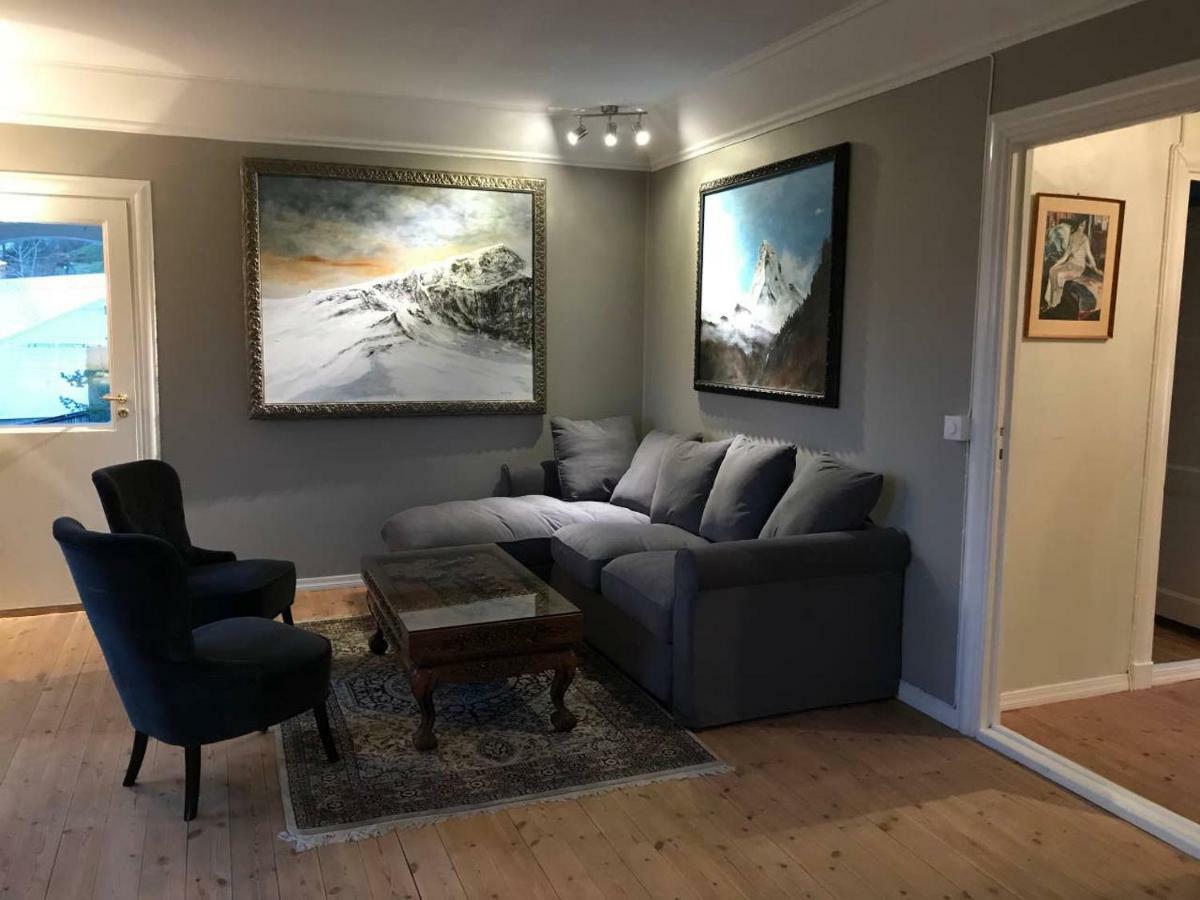 Moldegaard Farmhouse - Apartment B Moldegard エクステリア 写真